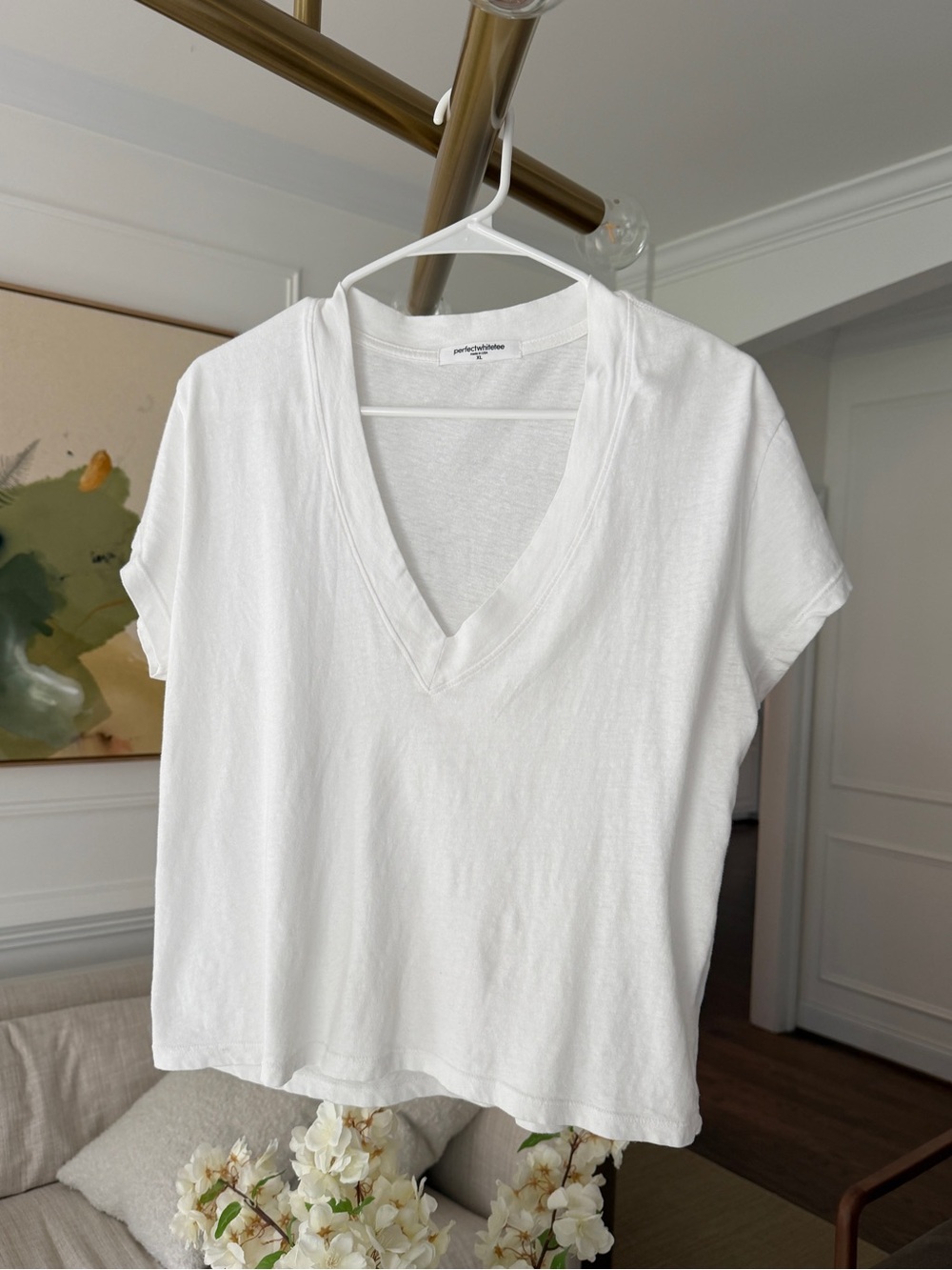 perfectwhitetee Cropped White V-Neck Short Sleeve Tee